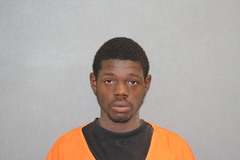 Mugshot of REEVES, DEMARQUIS ALLEN